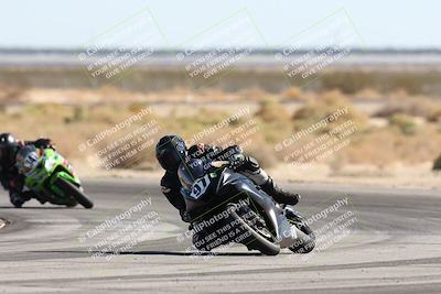 media/Nov-01-2025-CVMA (Sat) [[fc0f7531b8]]/Race 8-Supersport Middleweight/